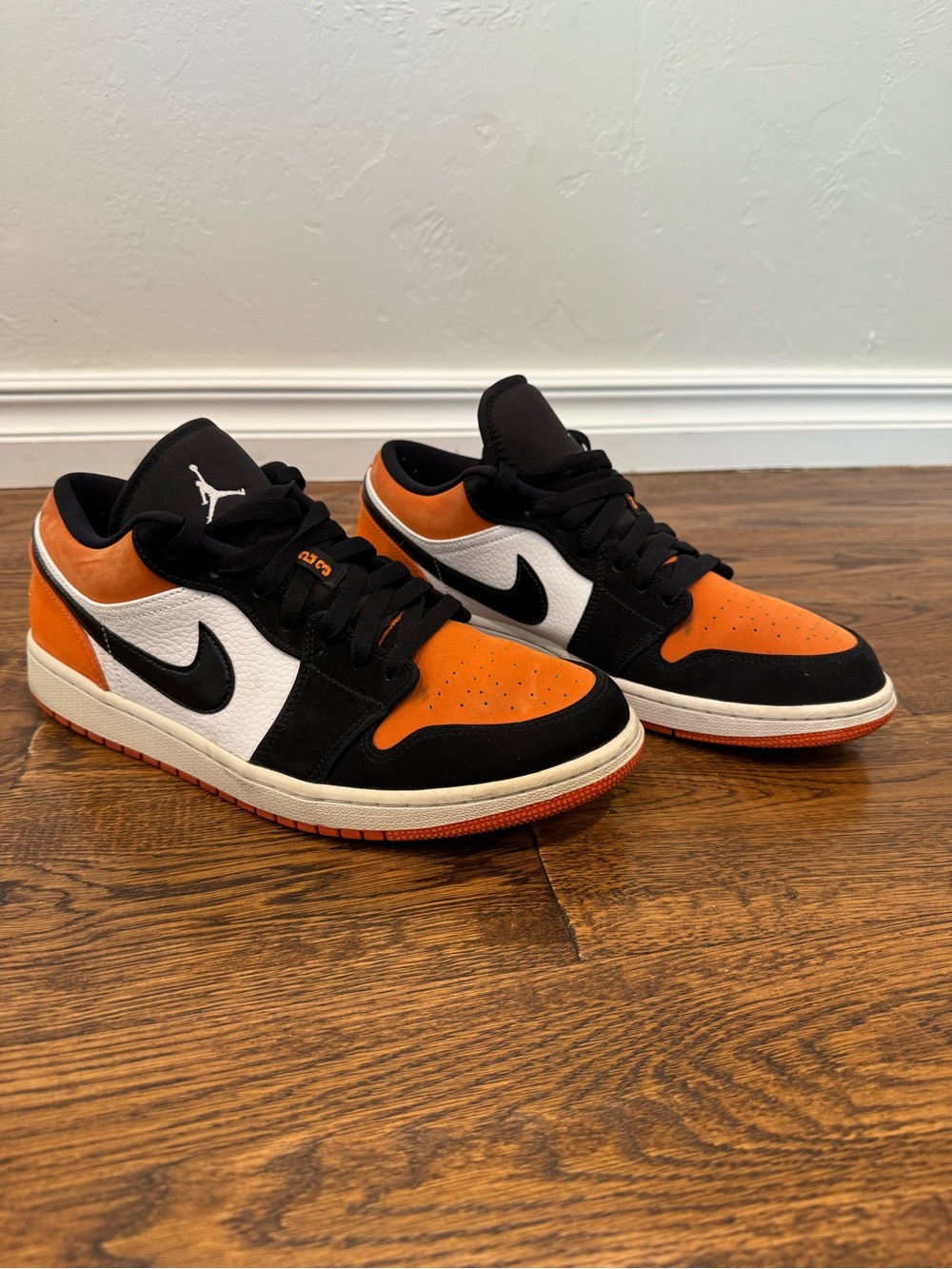 Air Jordan 1 Low Shattered Backboard Starfish Orange Black Men’s Size 10